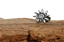 Trachtenring mit Edelweiss - kristall